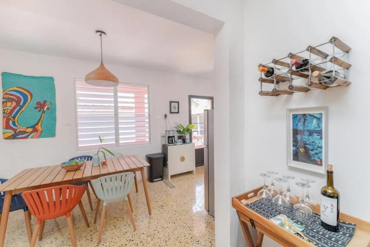 Coral Casa Just One Block From The Beach Stella 0*,