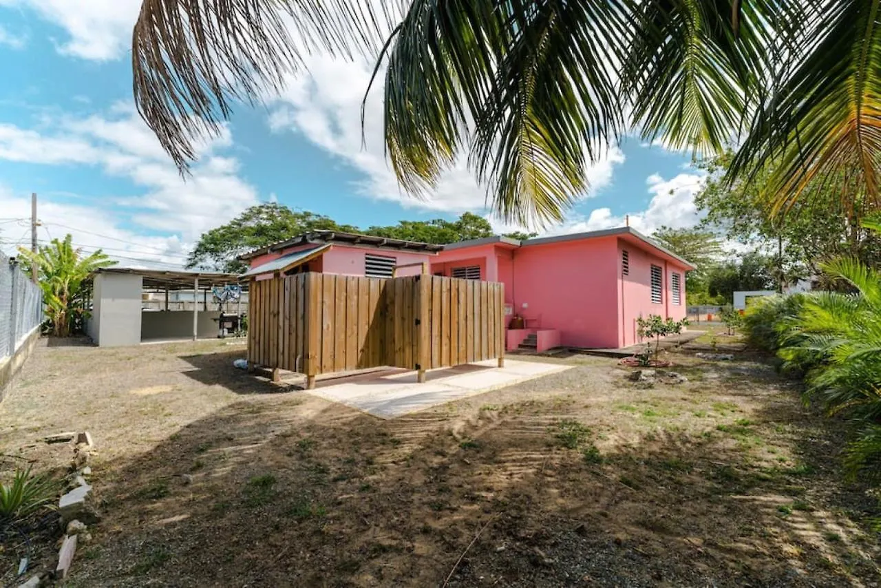 Coral Casa Just One Block From The Beach Stella Holiday home